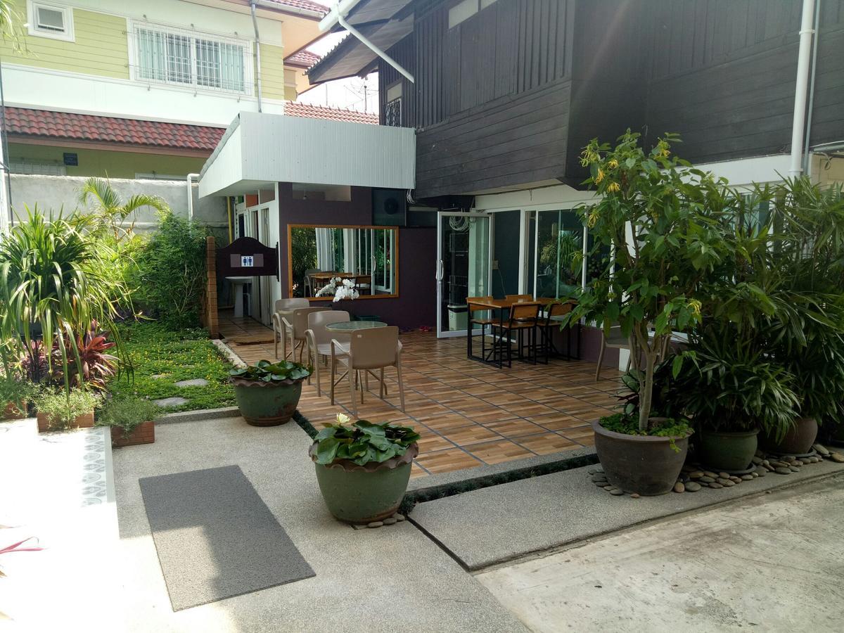 Baan Jaru Hotel Chiang Rai Exterior photo